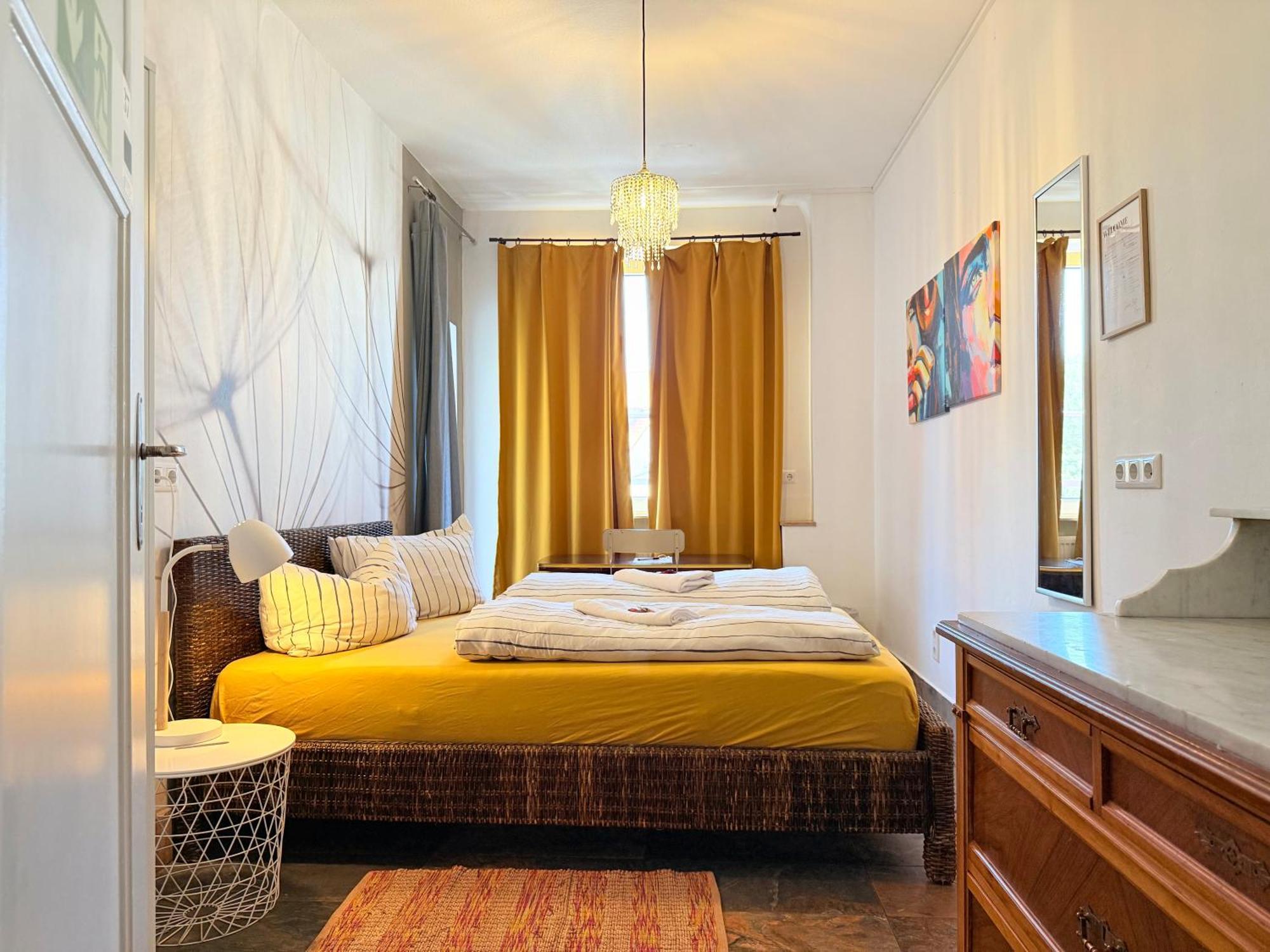 Bkarlsruhe.de 3* Karlsruhe