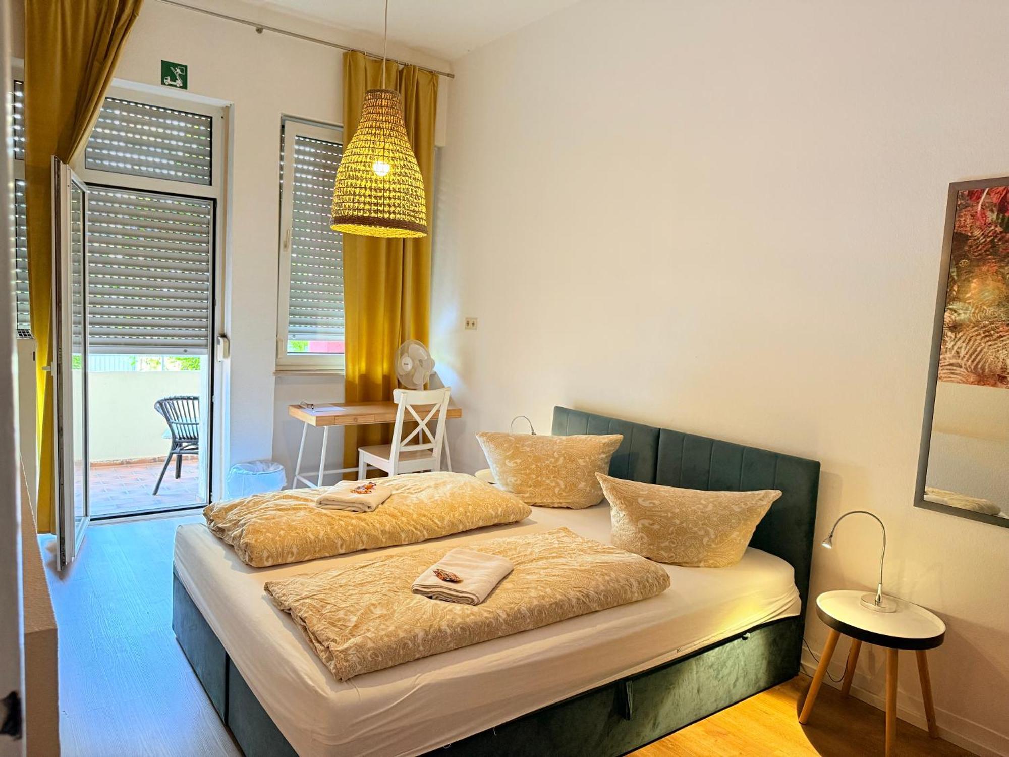 Bkarlsruhe.de 3* Karlsruhe